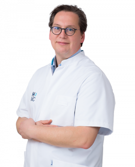 Anesthesioloog-intensivist W.J. Engelbrecht HMC