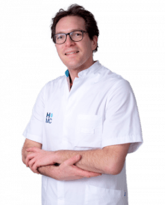Internist-hematoloog dr. Y.W. van den Berg HMC