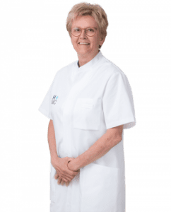 Oncologieverpleegkundige C.D. van Ee-van der Leun HMC