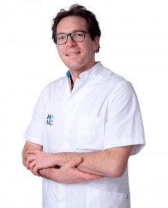 Internist-hematoloog dr. Y.W. van den Berg HMC