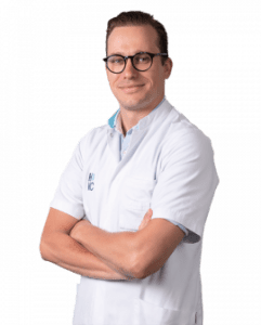 Radiotherapeut-oncoloog S.A.J. Hutschemaekers HMC
