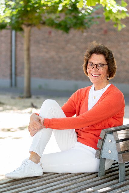 Maar liefst 31 jaar geleden begon Melanie Thomas haar carrière in HMC. De kinderarts is uitgegroeid tot een bekend gezicht in het ziekenhuis, waar zij duizenden - nee: tienduizenden! - patiënten van 0 tot 18 jaar onder haar hoede nam. Nu is ze met pensioen
