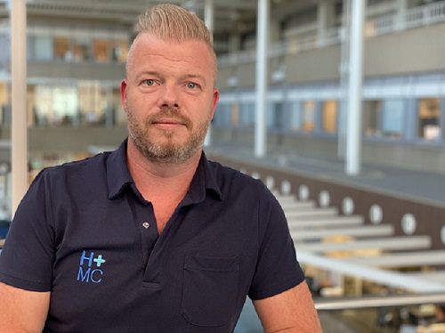 Marc van der Laan is gipsmeester in HMC en vertelt over zijn dag in de gipskamer