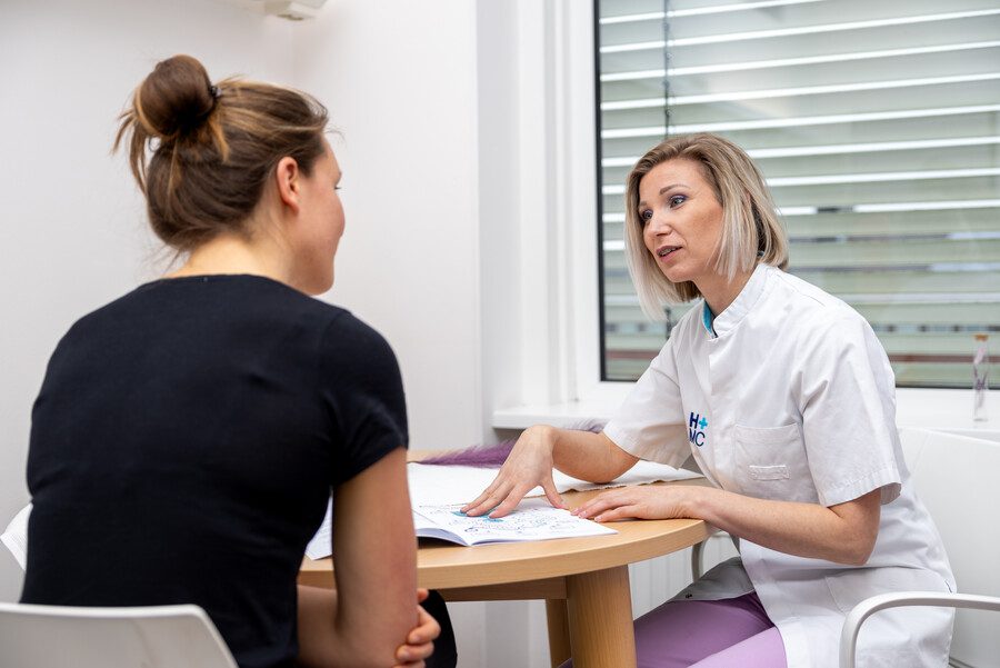 Therapie met VR-bril in HMC Endometriosecentrum