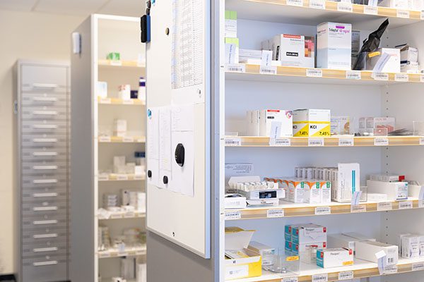 De voorraadkamer met medicijnen
