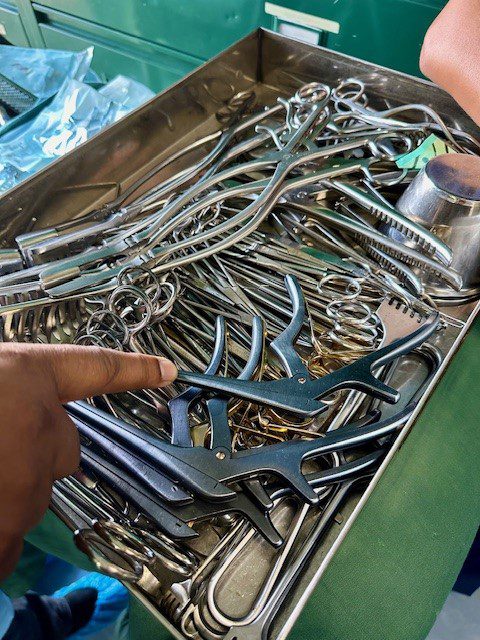 Chirurgische precisie: Hoe HMC in Suriname het verschil maakt