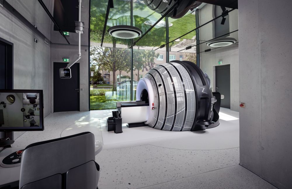 Hypermodern bestralingstoestel